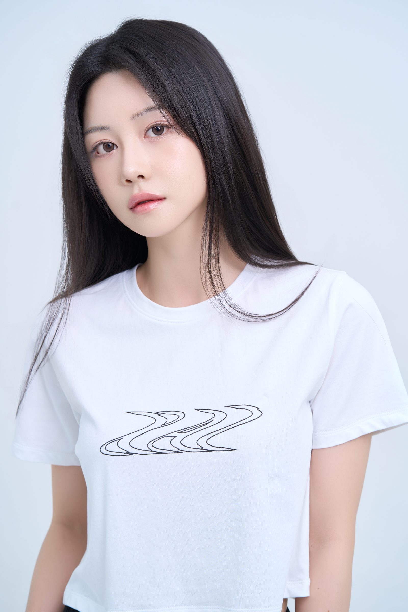πππ Women Signature Logo Crop T-shirt - White 2